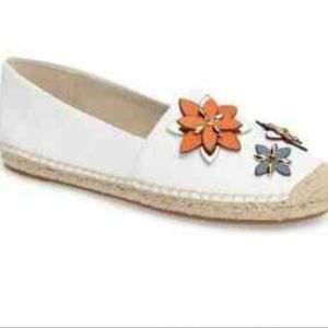 Michael Kors white leather with rope sole shoes